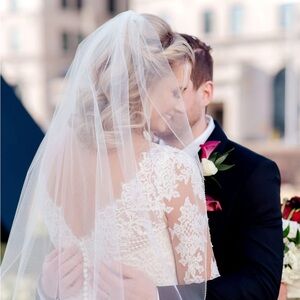 Meet your Posher, Victoria